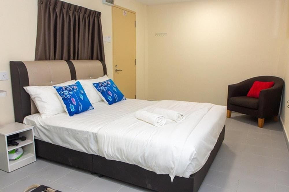 Southern Tip Hotel - City - View 2
