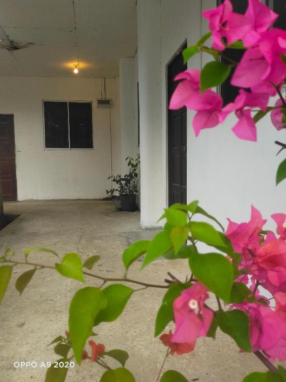 Sukau tomanggong view bed & breakfast - View 6