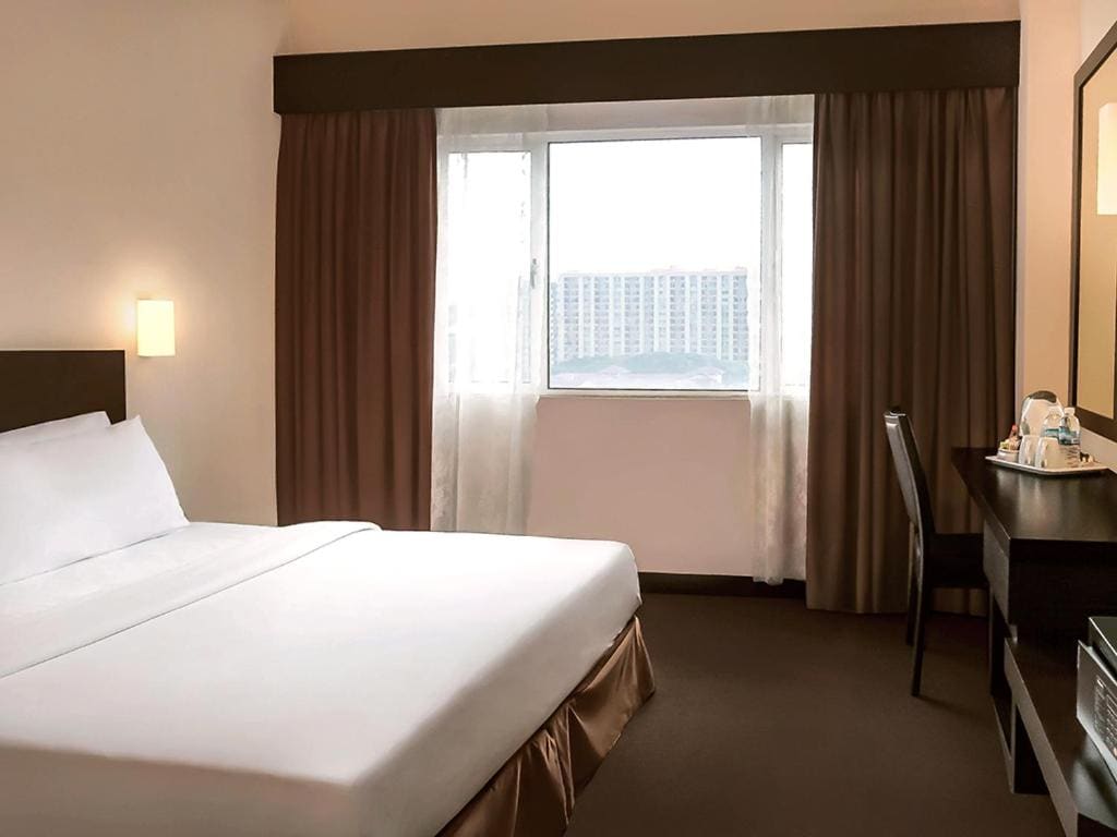Hotel Summer View - View 2