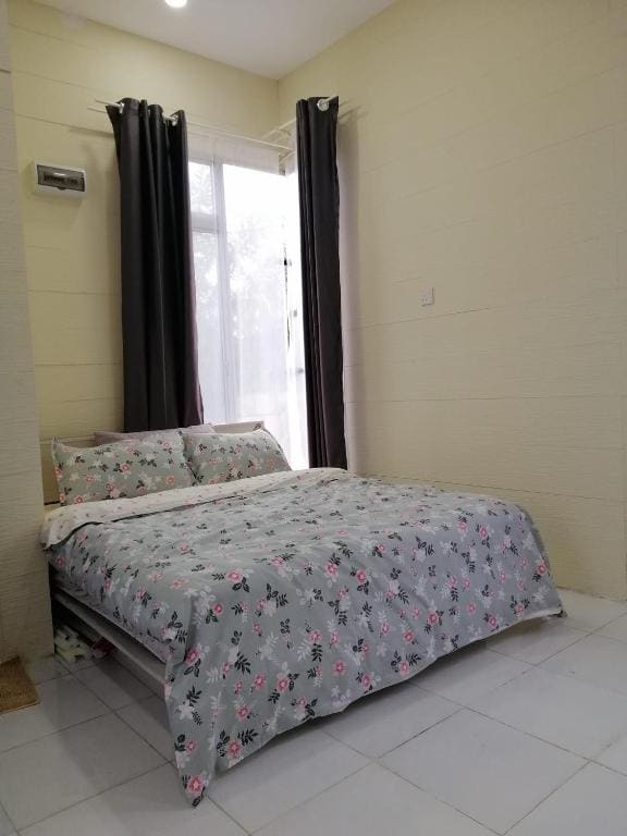 Teratak Sherra Roomstay - Main view