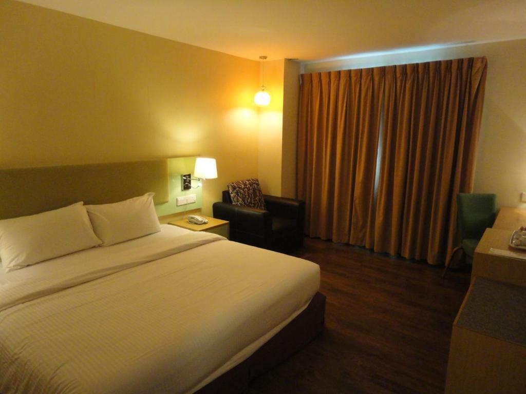 The Pavilion Hotel - View 6