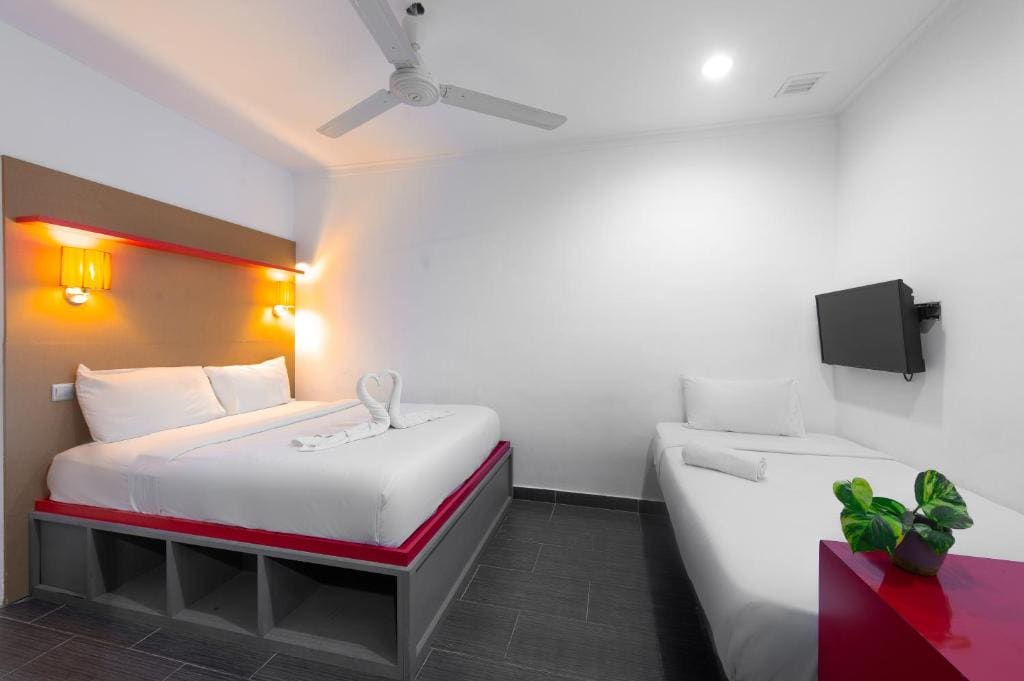 Tune Hotel - Waterfront Kuching - View 5