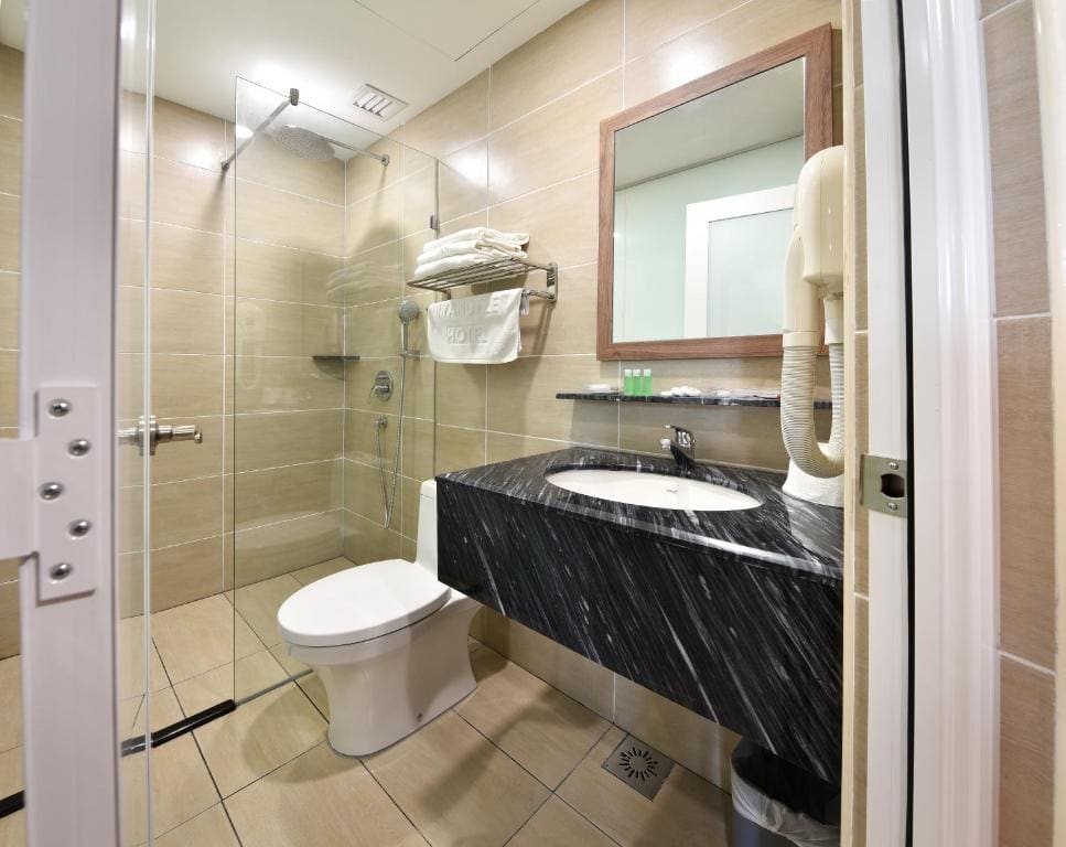 YANGTZE HOTEL 长江酒店 - View 5