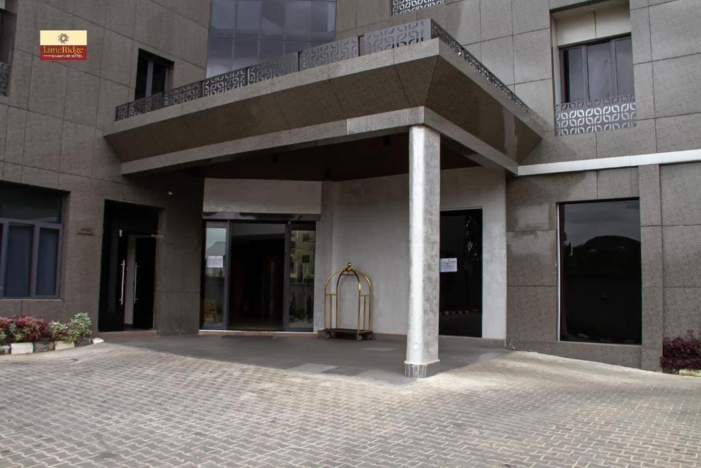 Limeridge Signature Hotel - Vista 7