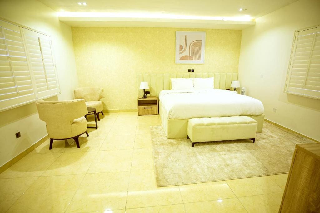 Tranquil Oasis Hotel - View 2