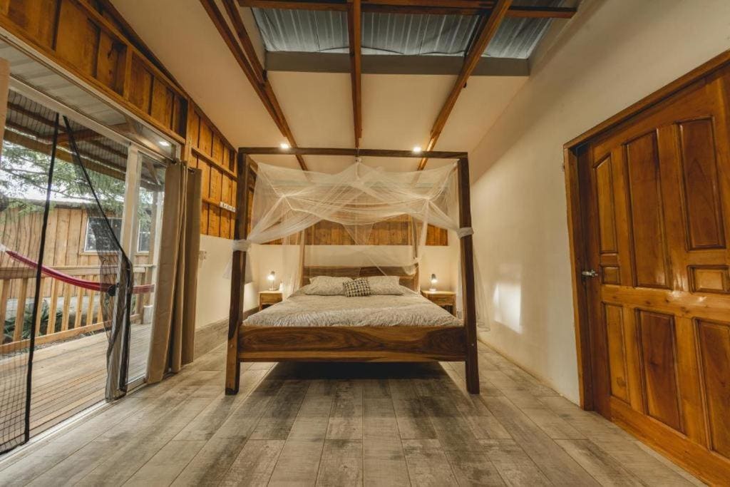 Calalas Lodge - View 2