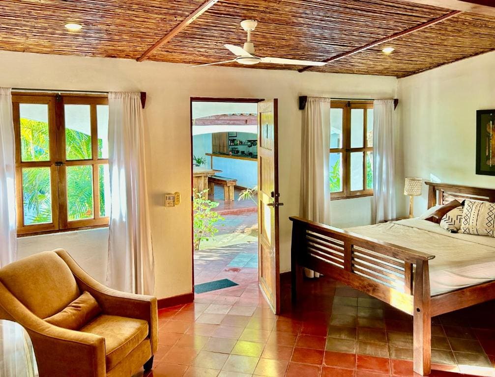 Hotel Tranquilo - View 2