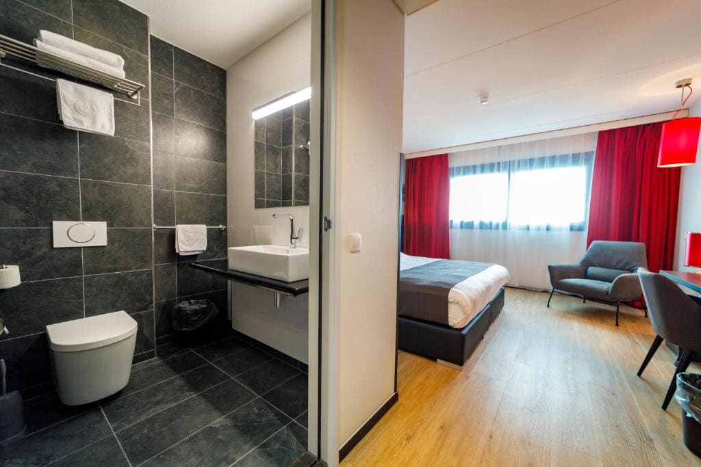 Bastion Hotel Nijmegen - View 3
