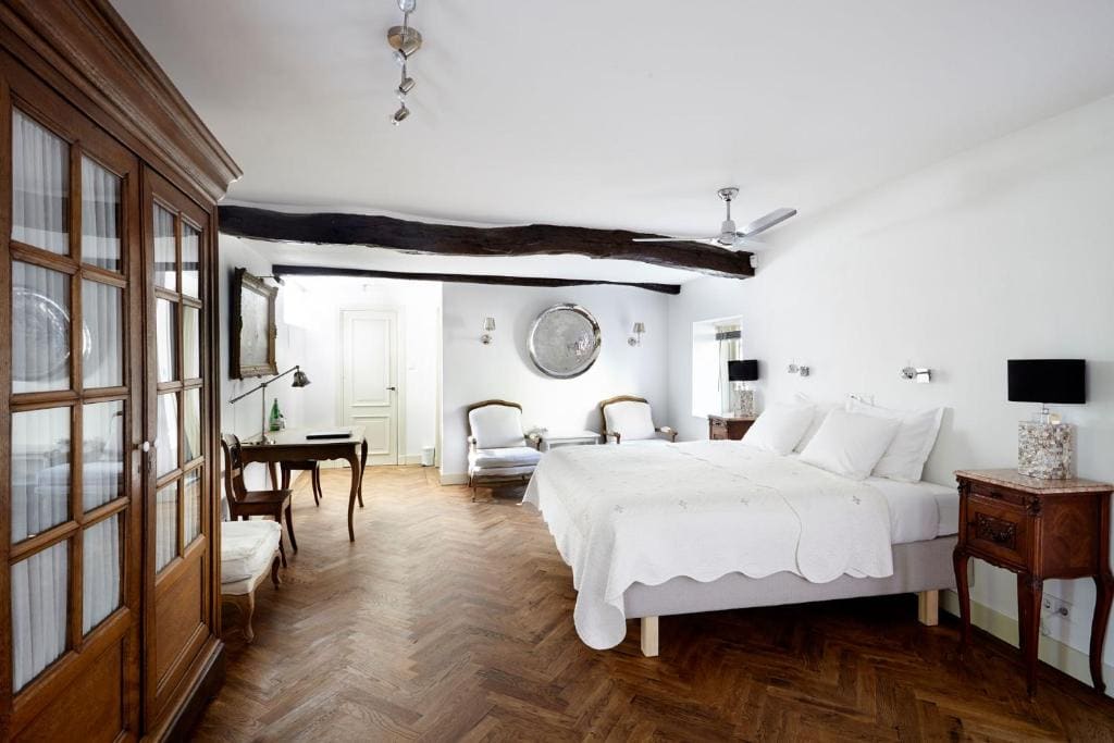 Boutique Hotel Bonjour - Main view