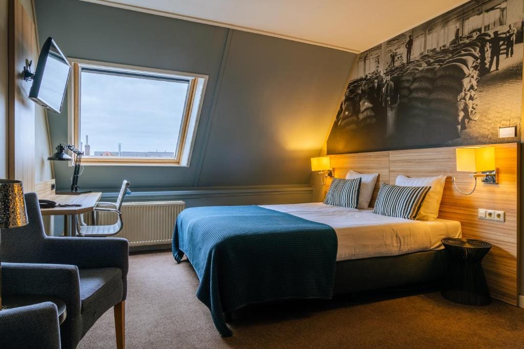 Stadshotel De Klok - View 2