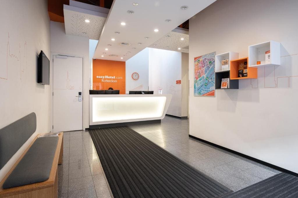 easyHotel Rotterdam City Centre - View 3