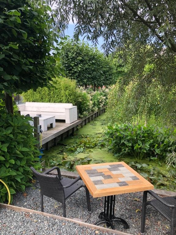 Flora’s B&B - View 4