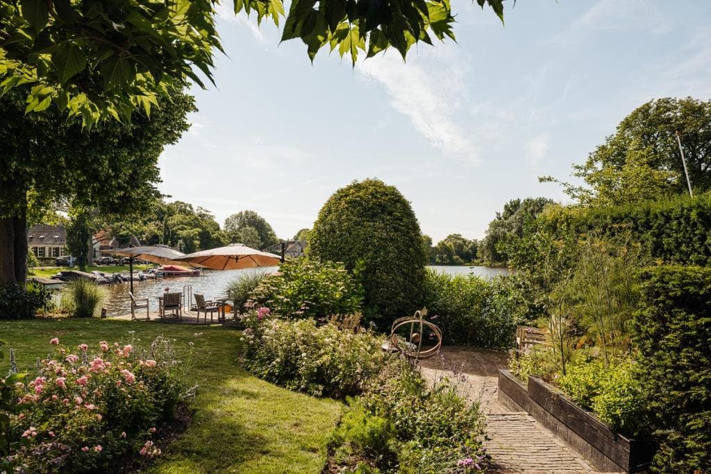 Inn on the Lake - View 5