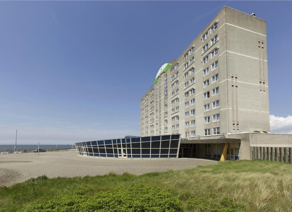 Beachhotel Zandvoort by Center Parcs - Main view