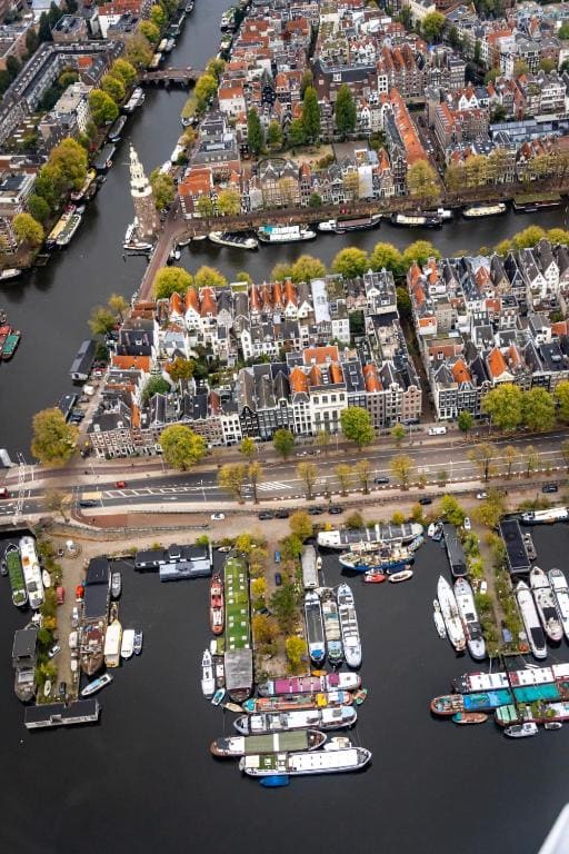 Houseboat-Amsterdam-Classic - View 6