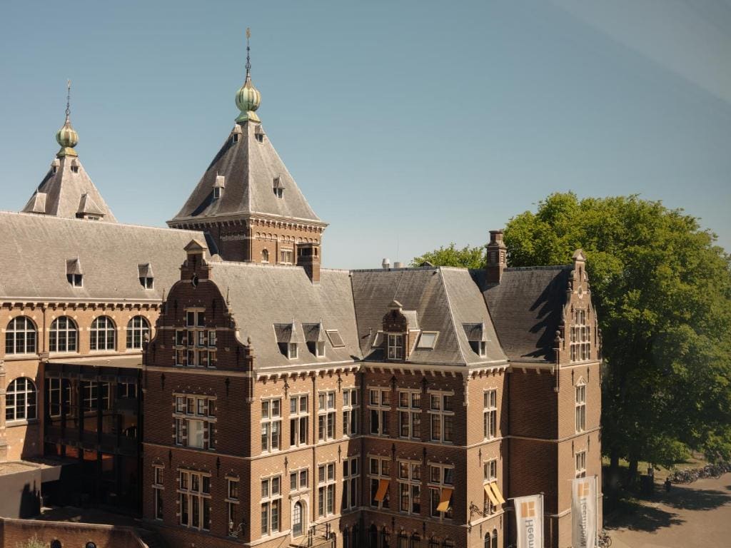 Hotel V Oosterpark - Main view