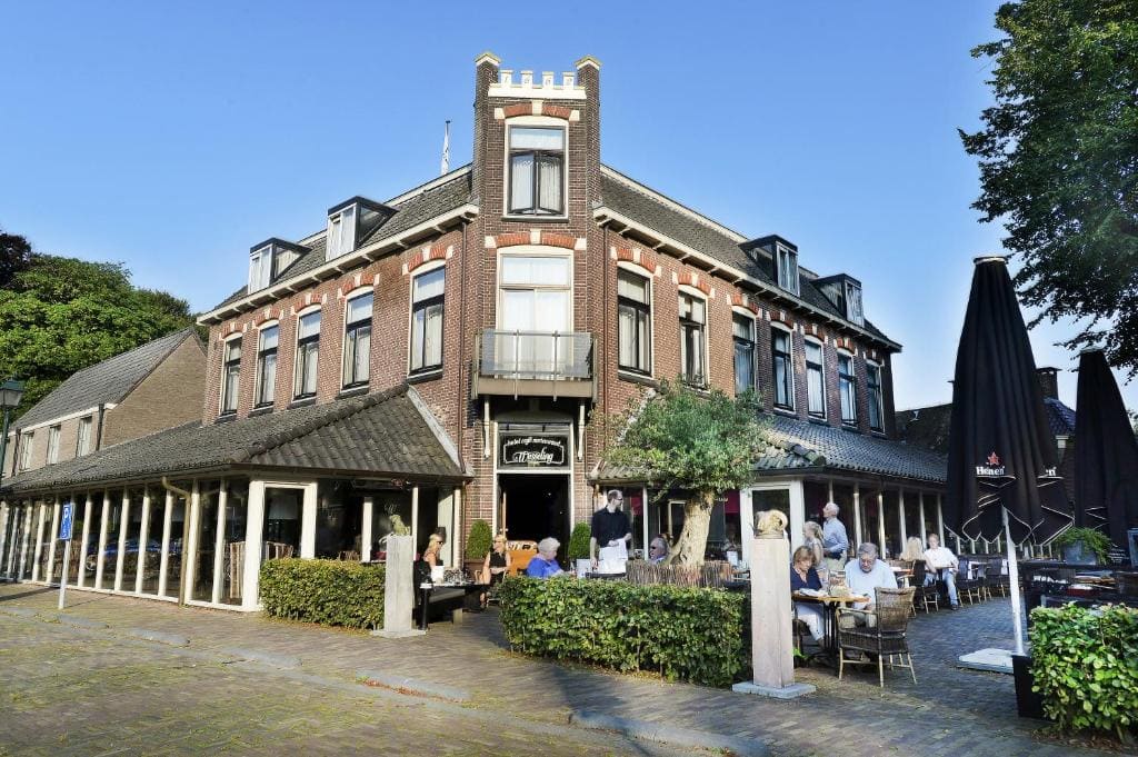 Hotel Wesseling - Main view