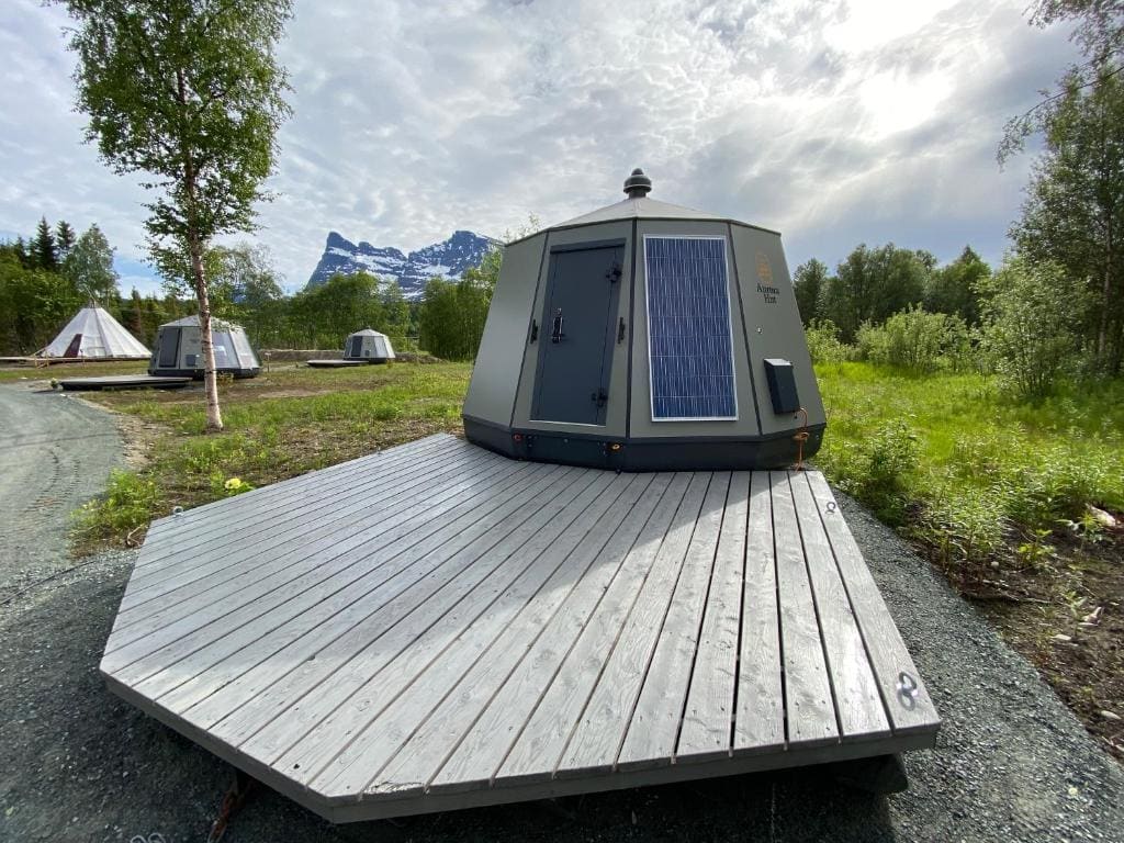 North Experience Basecamp - Main view