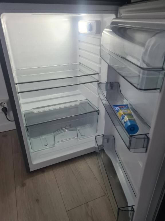 Rom med privat bad, gratis parkering og Wifi - View 2