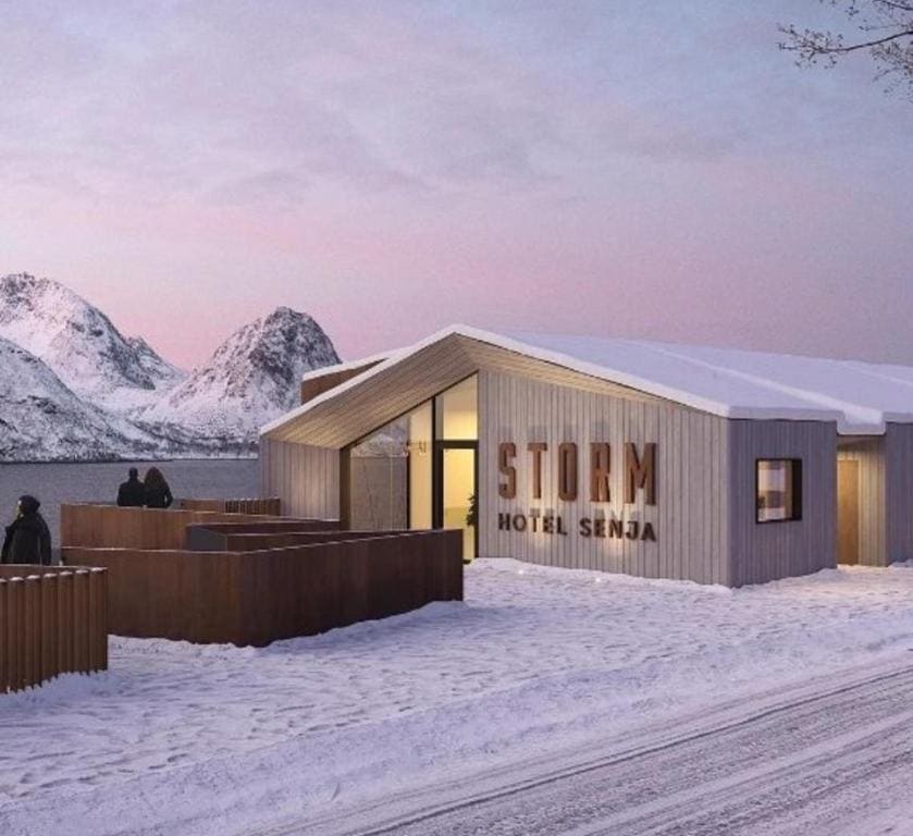 Storm Hotel Senja - Main view