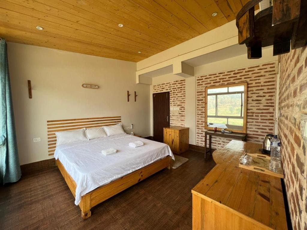 Hills and Horizon Resort - View 2