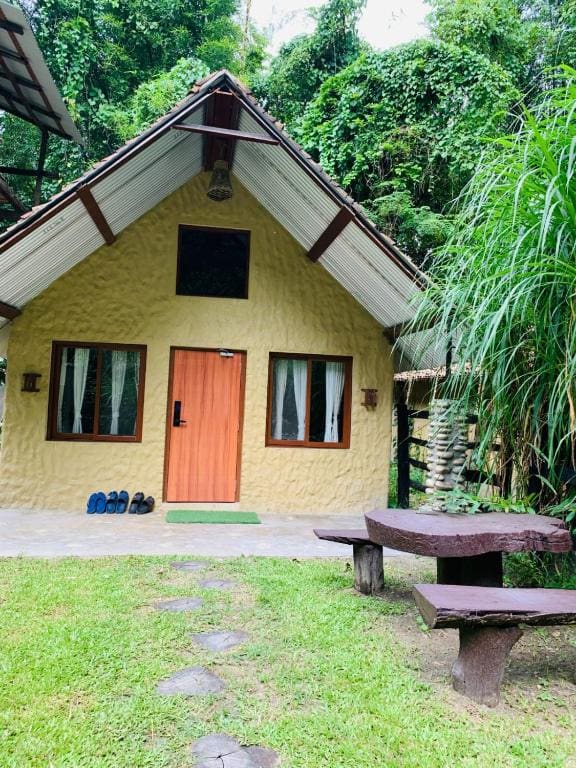 Thori jungle Resort , Chitwan National Park - Main view