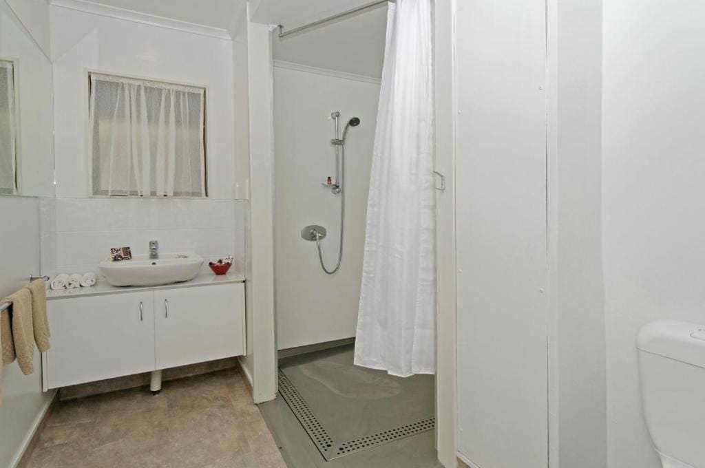 Airport Harbour Motel - View 5