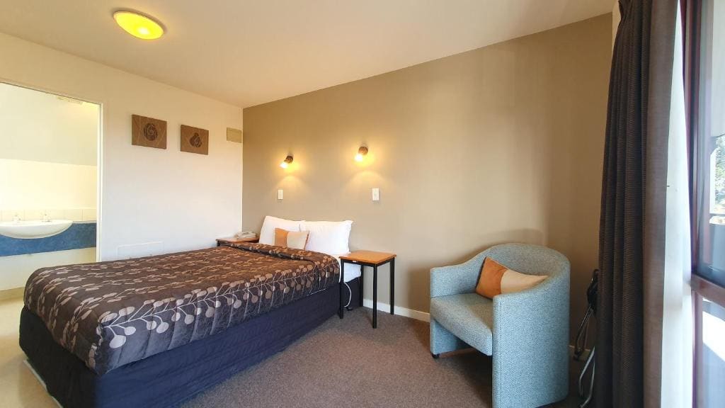 Airways Motel - View 6