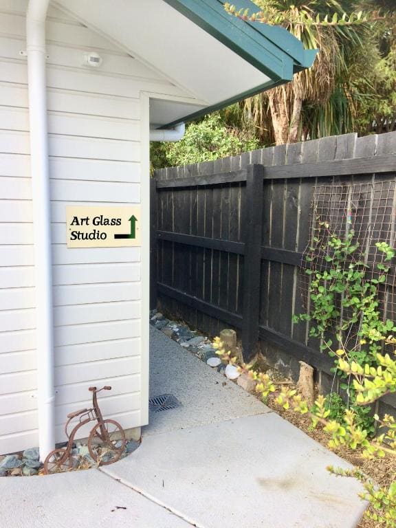Art Glass Studio - View 6