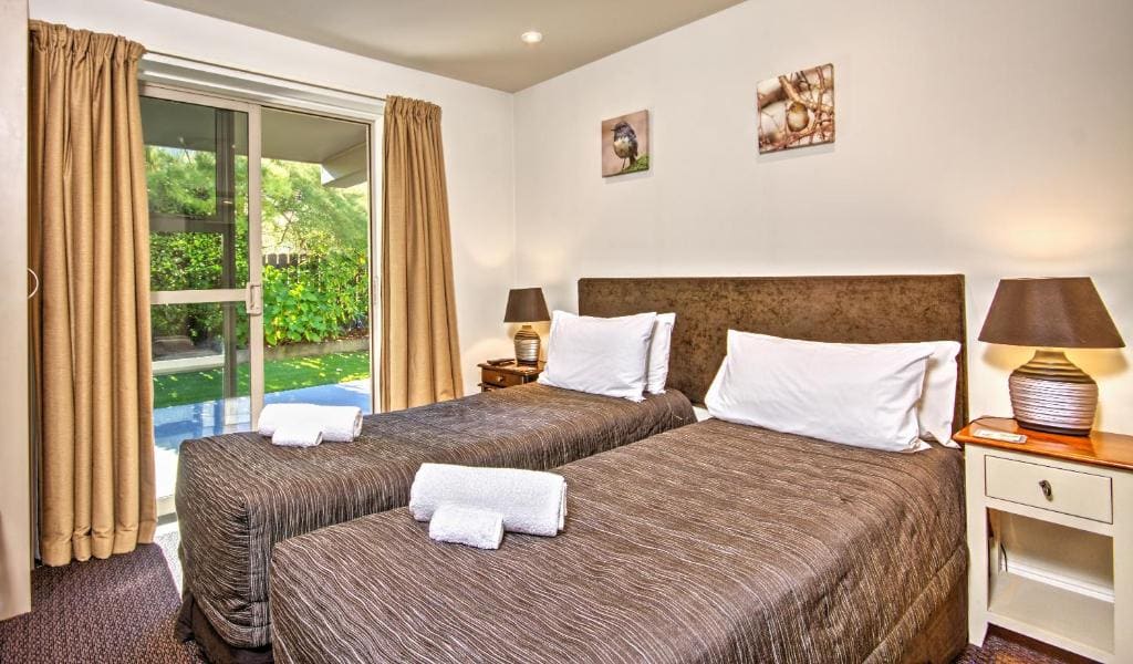 Autoline Motel Queenstown - View 7