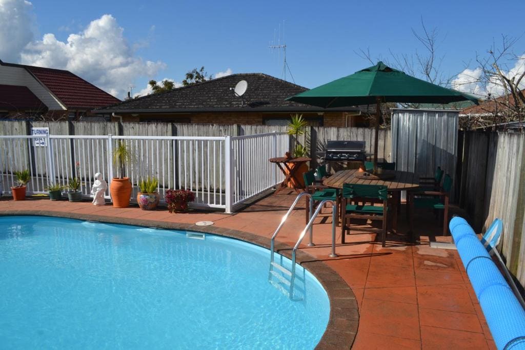 Avenue Heights Motel - View 5