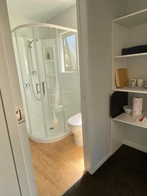Central Retreat and self contained with free wifi - View 5