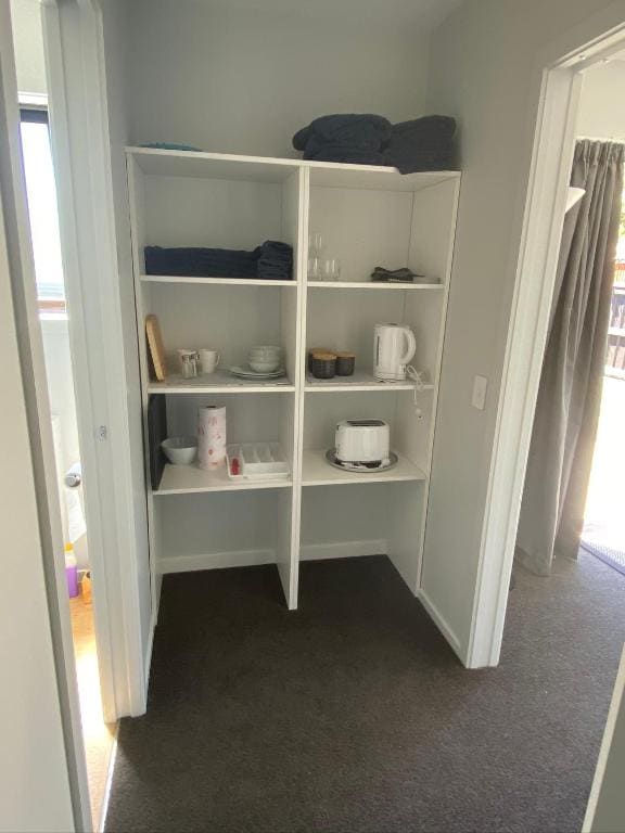 Central Retreat and self contained with free wifi - Main view