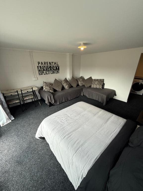 Convenient Affordable Hospital Stay - View 2