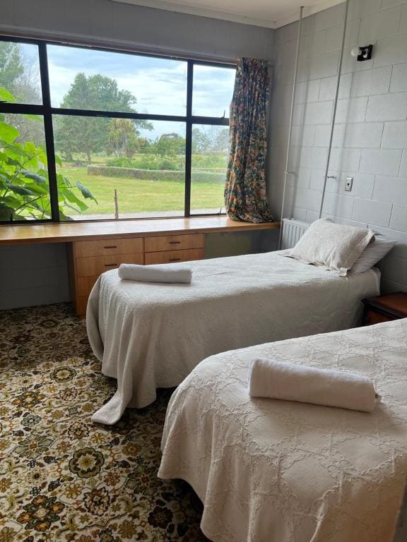 Green Hayes Estate Rentals - R 2 Magnolia House - View 2