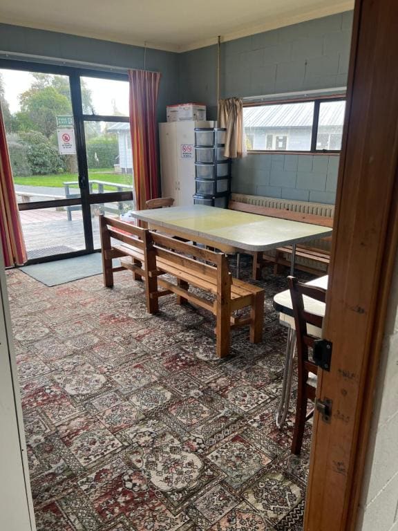 Green Hayes Estate Rentals - R 2 Magnolia House - View 7
