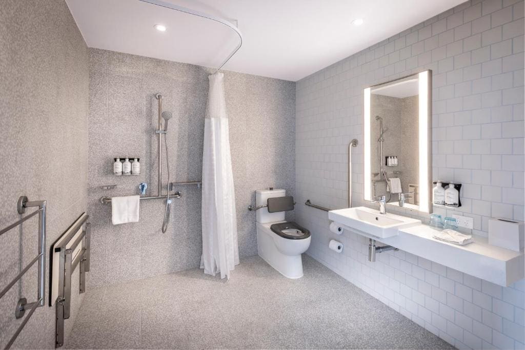 Holiday Inn Express Auckland City Centre by IHG - View 3