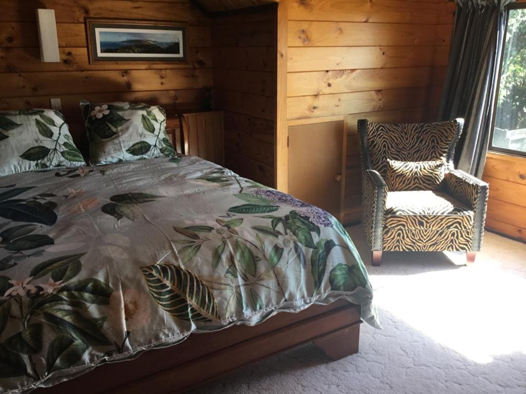 Norfolk Gardens Bed and Breakfast - View 4