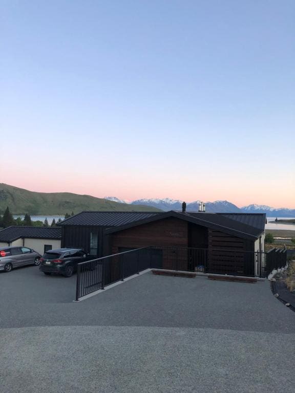 Ranginui At Lake Tekapo - View 6
