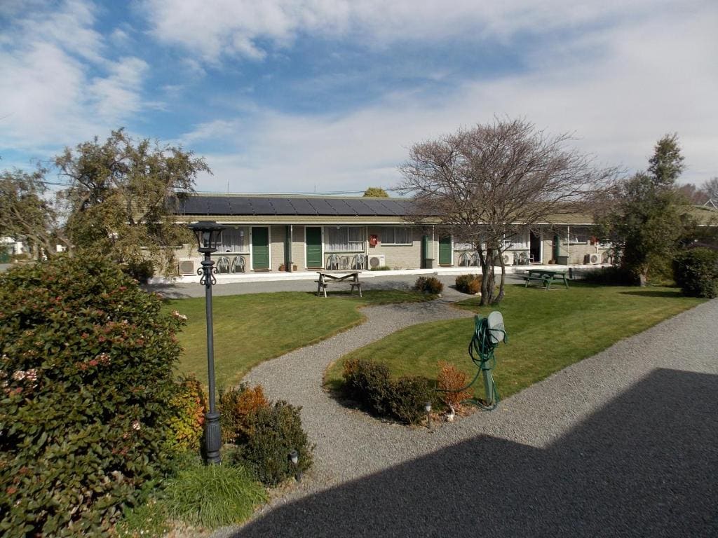 Rangiora Lodge Motel - Main view