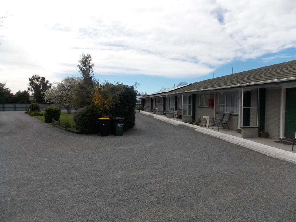 Rangiora Lodge Motel - View 4