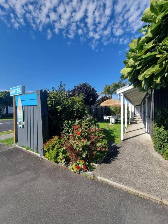 Southpacific Motel - Main view
