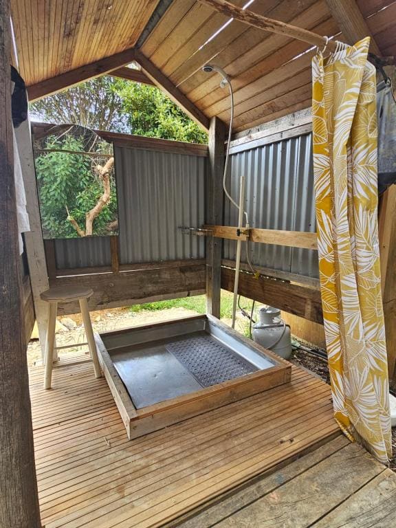Pioneer Hut - View 7