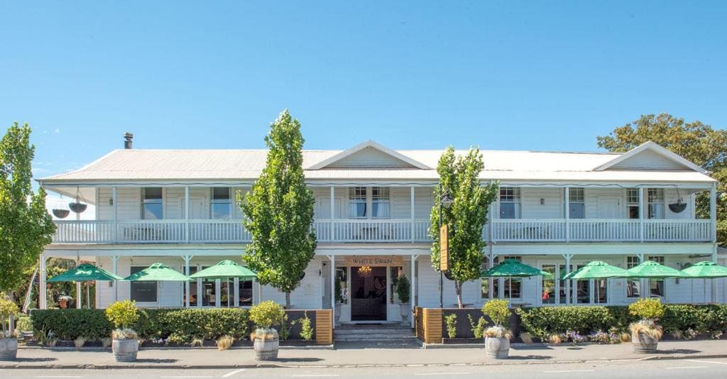 The White Swan Hotel - Main view