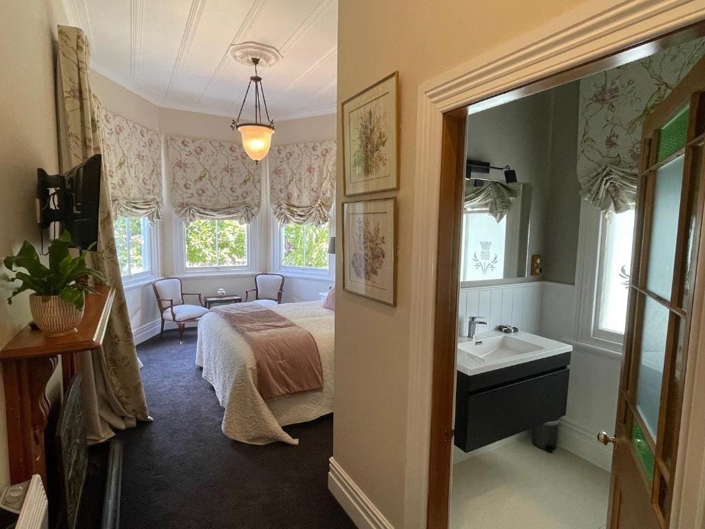 Villa Walton - View 2