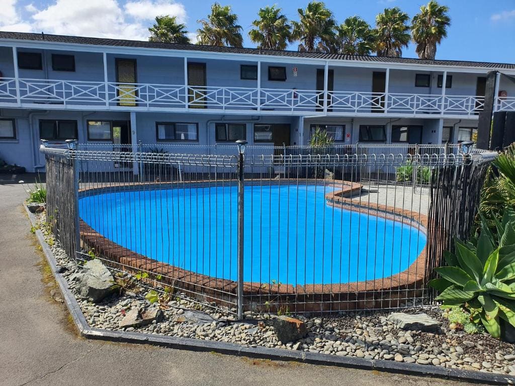 Walton Park Motor Lodge - View 4