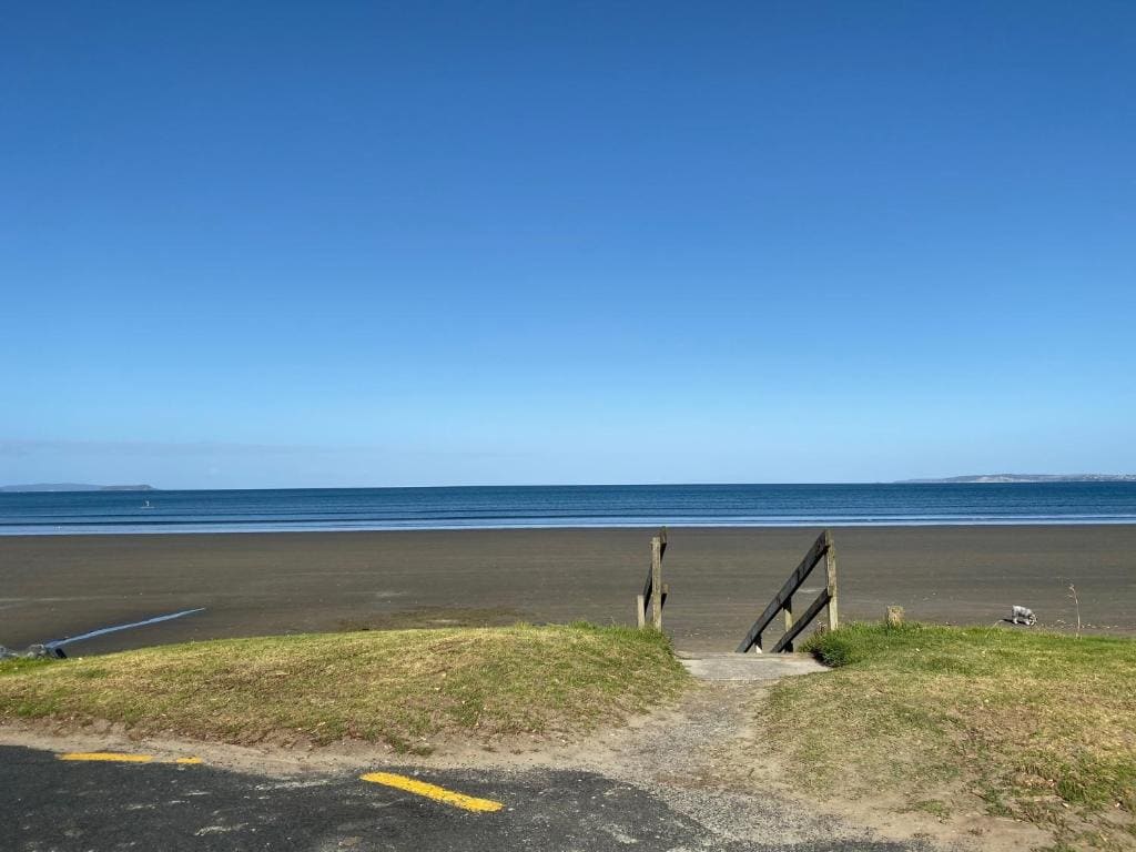 Waves - Main view