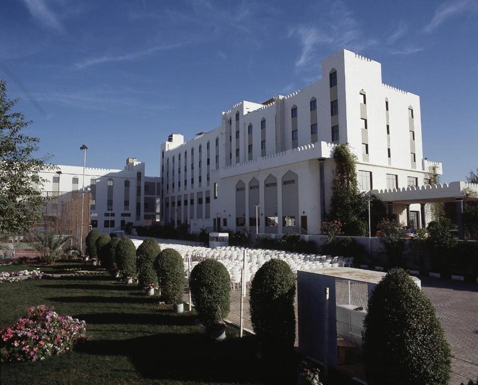 Hotel Al Madinah Holiday - Main view