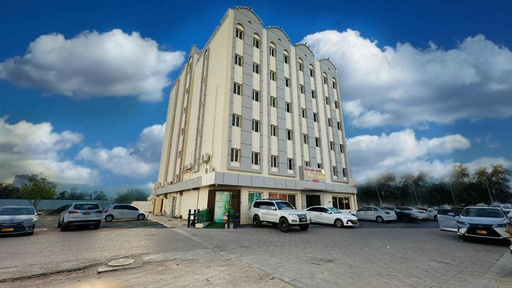 Star Dahlia Hotel - Main view