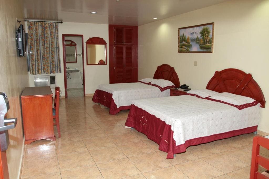 Hotel Alcala - View 2